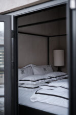 Table Lamp – Zhen 镇 - Image 3