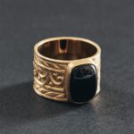 Antique, vintage 14kgoldplated ring with black onyx gemstone
