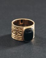 Antique, vintage 14kgoldplated ring with black onyx gemstone